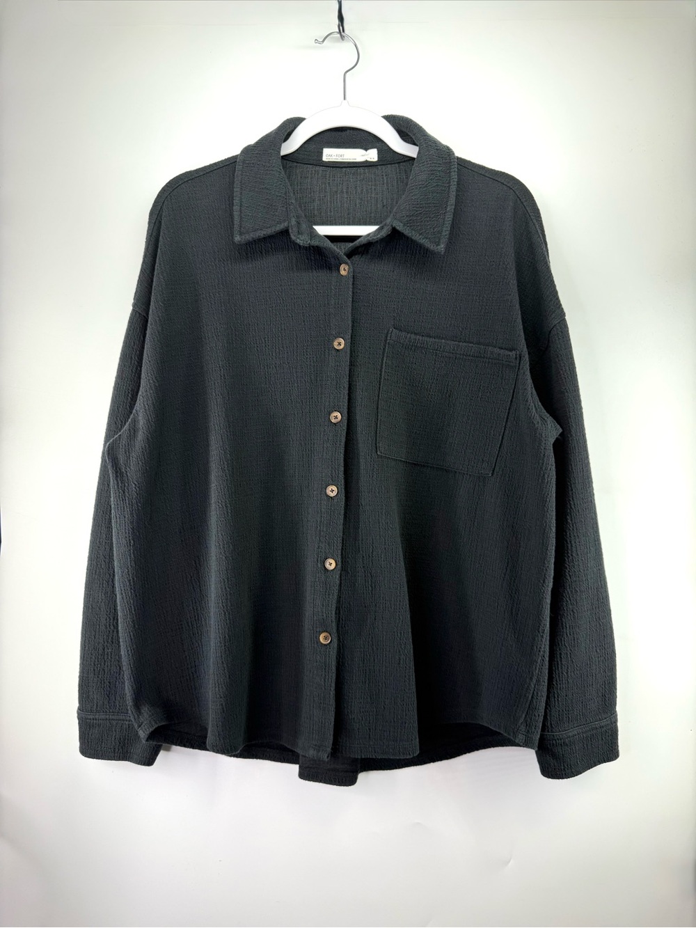 Oak + Fort Oversized Button-Front Textured Shirt Black Medium